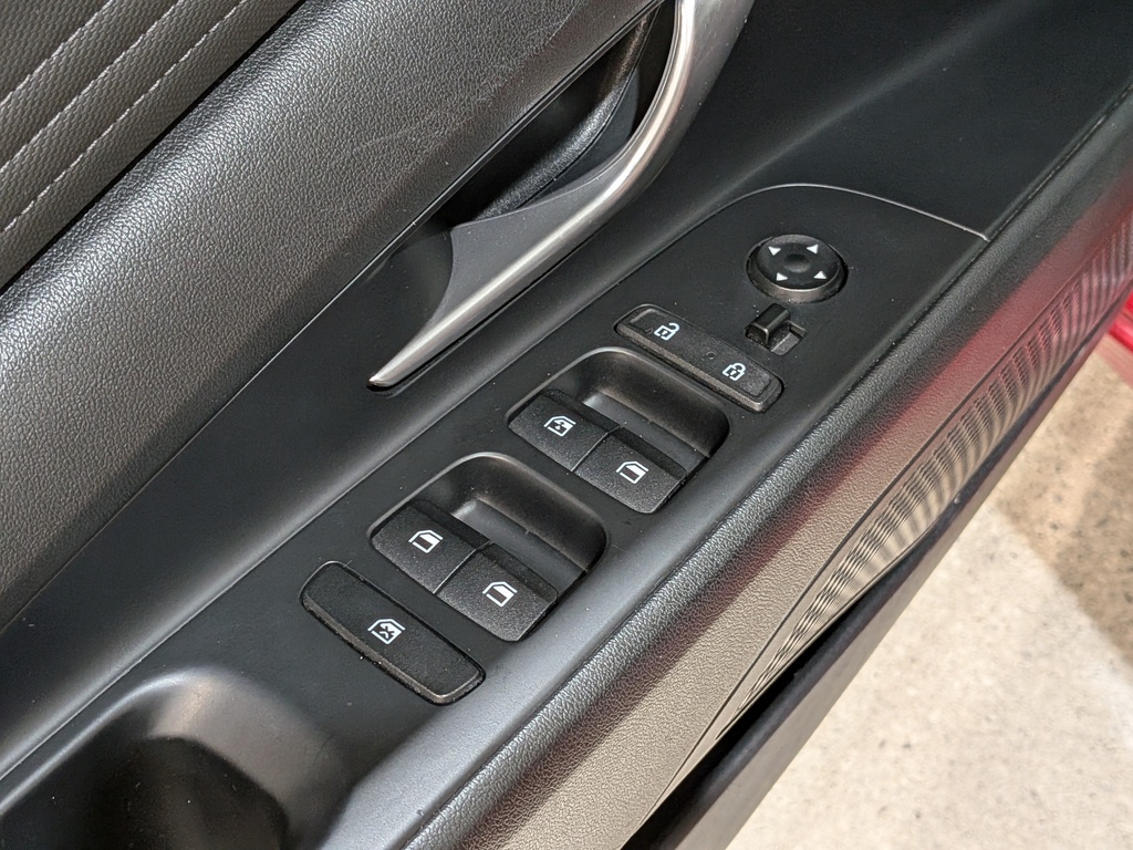 Hyundai Elantra 2021