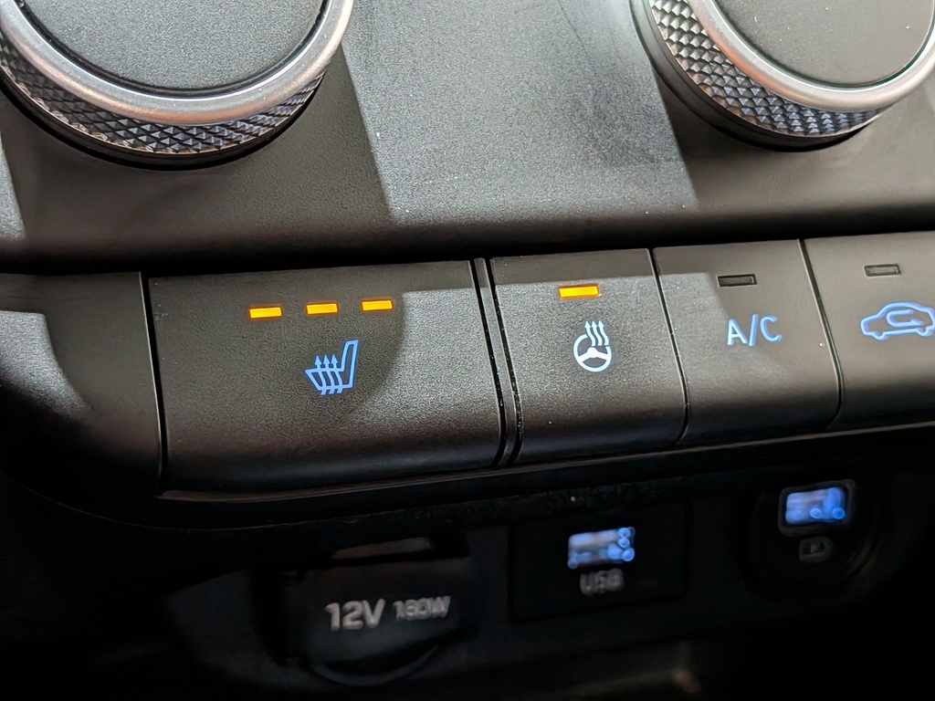 Hyundai Elantra 2021