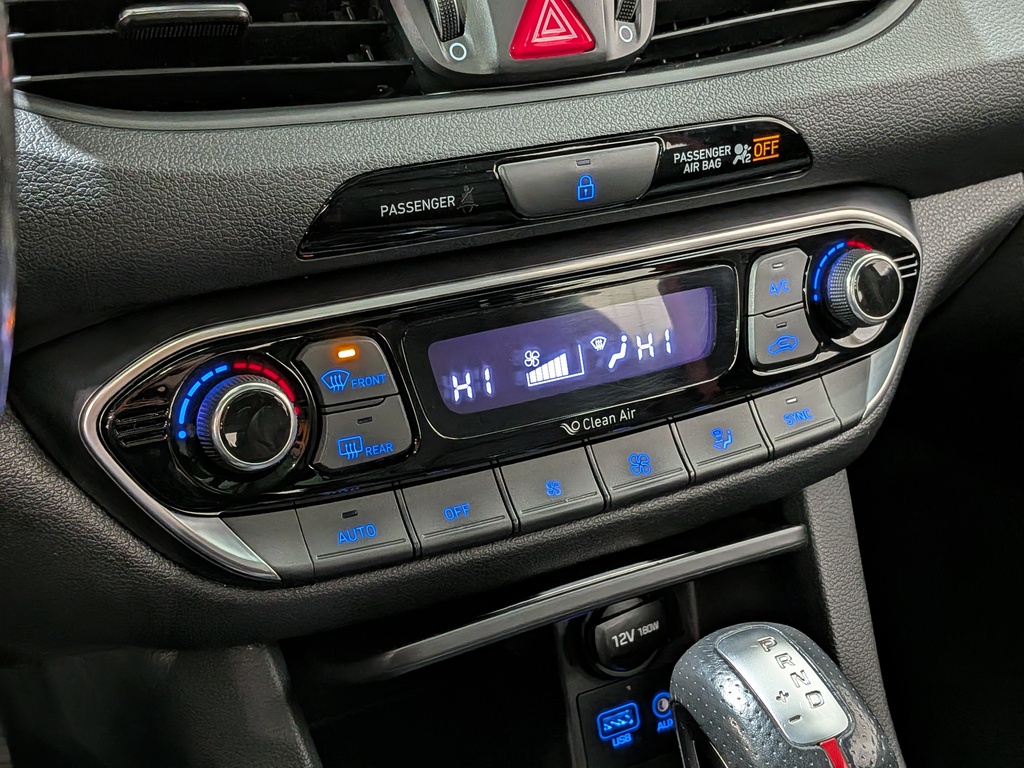 Hyundai Elantra GT 2019