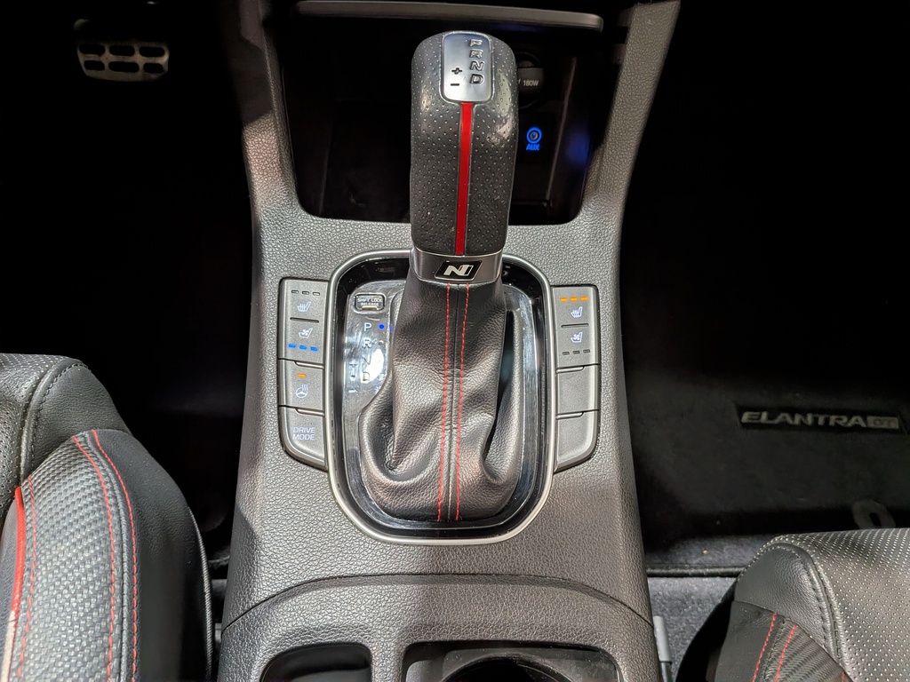 Hyundai Elantra GT 2019