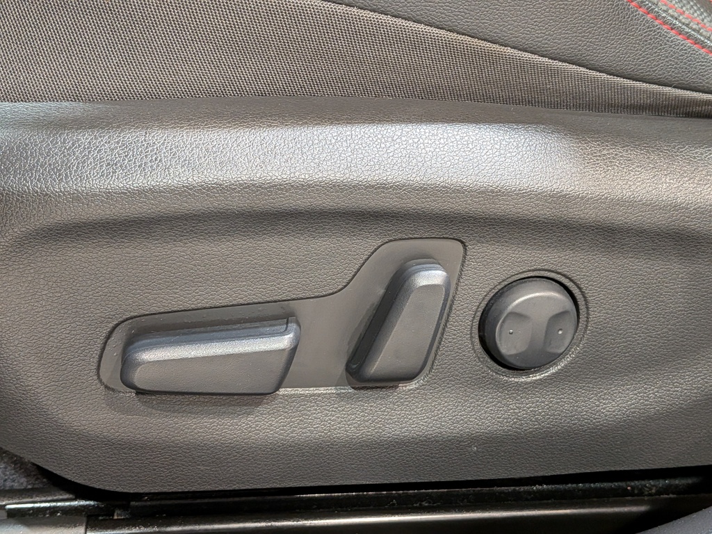 Hyundai Elantra GT 2019