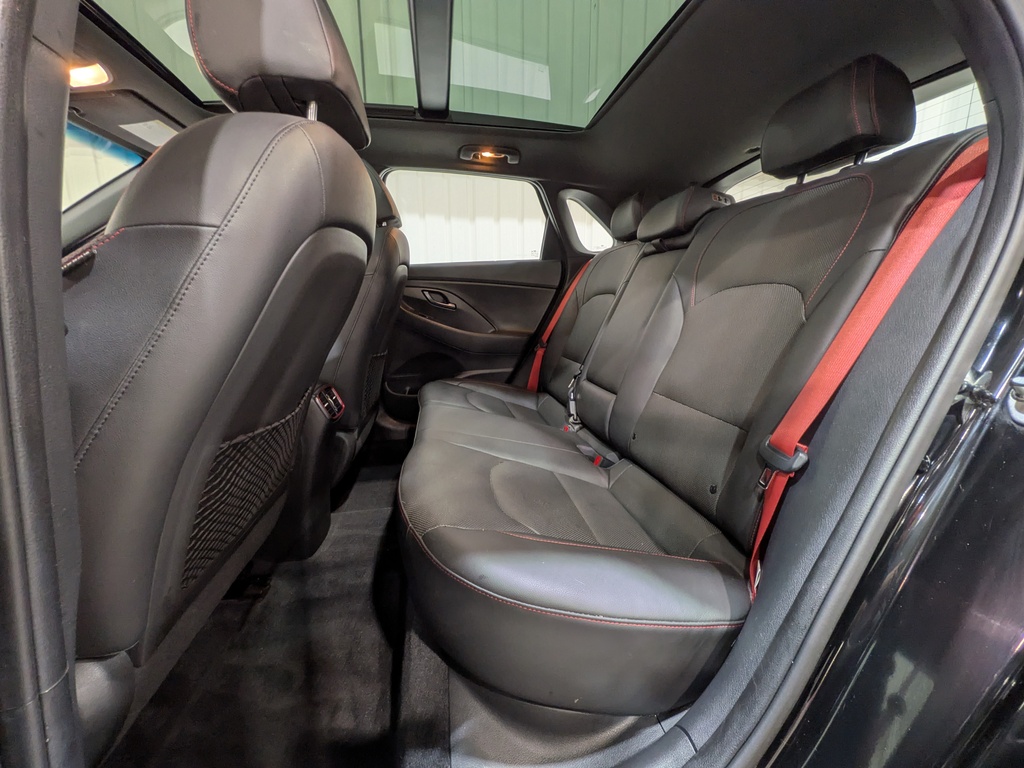 Hyundai Elantra GT 2019