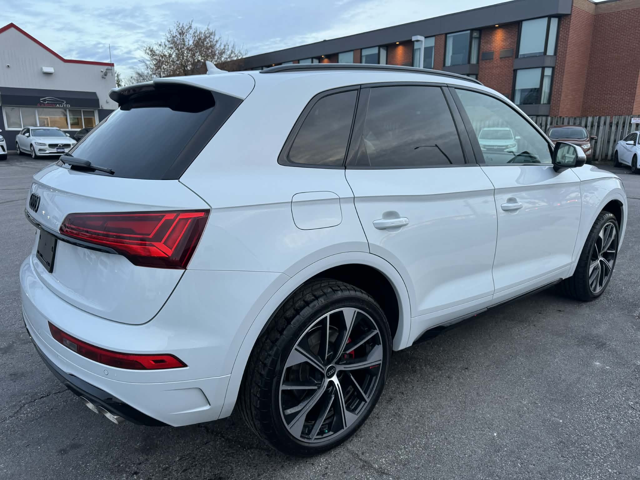 2022 Audi SQ5