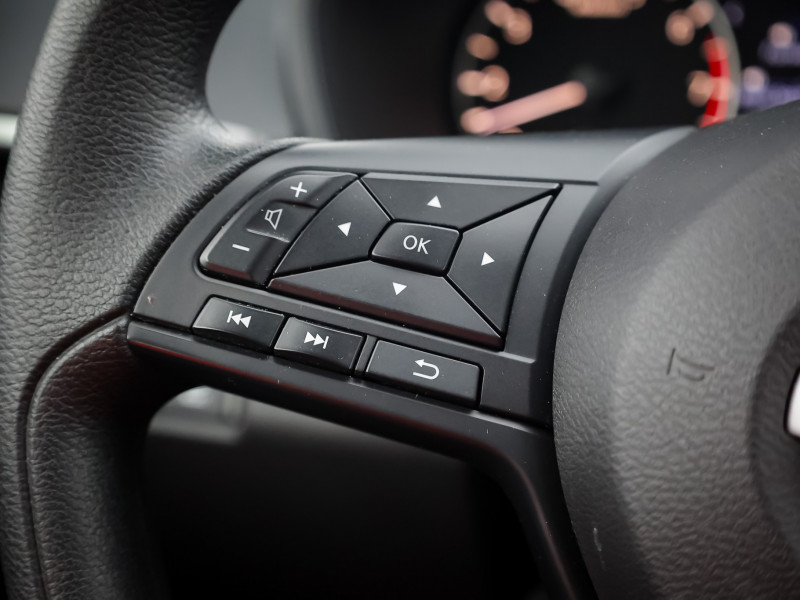 2024 Nissan Altima - Gallery image 16