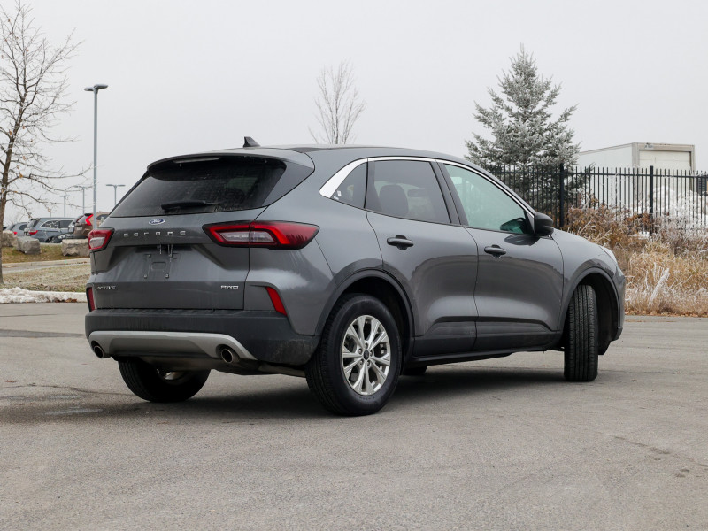 2024 Ford Escape - Gallery image 2