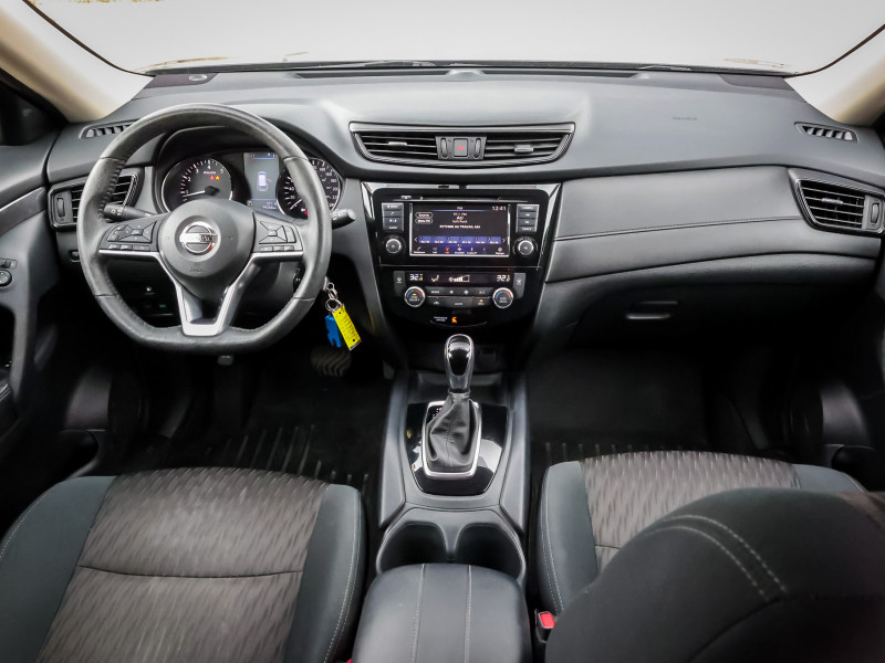 2020 Nissan Rogue - Gallery image 12