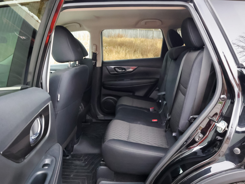 2020 Nissan Rogue - Gallery image 8
