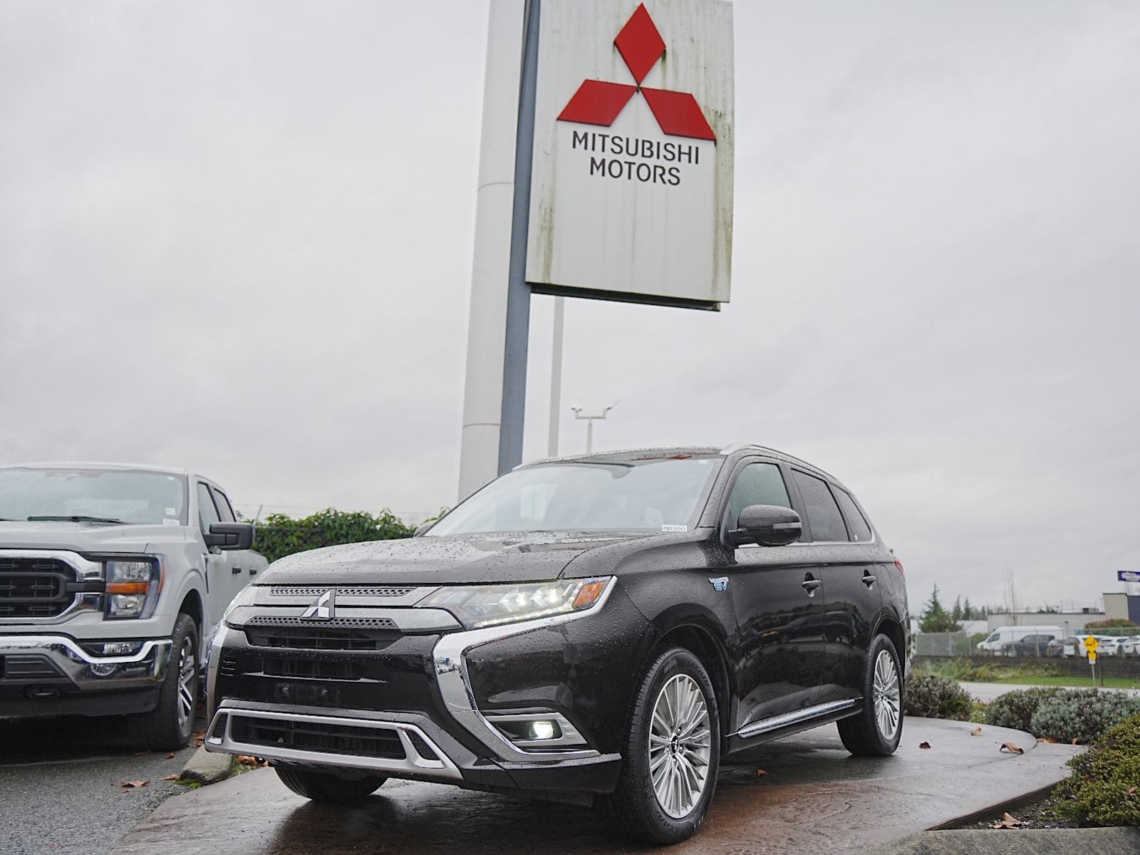 2020 Mitsubishi Outlander PHEV