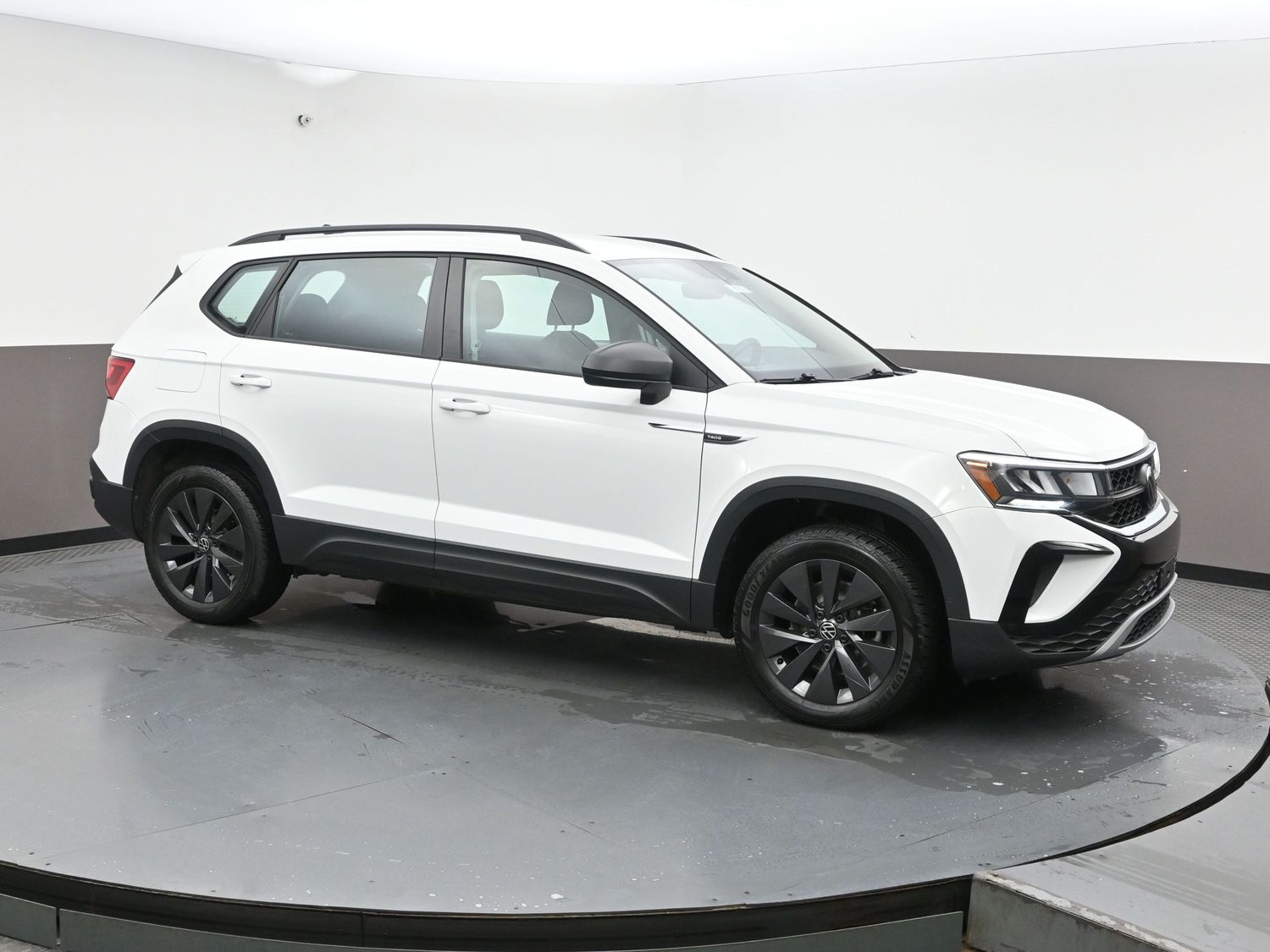 2023 Volkswagen Taos