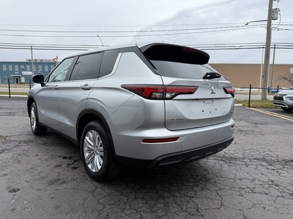 used 2024 Mitsubishi Outlander car, priced at $29,450