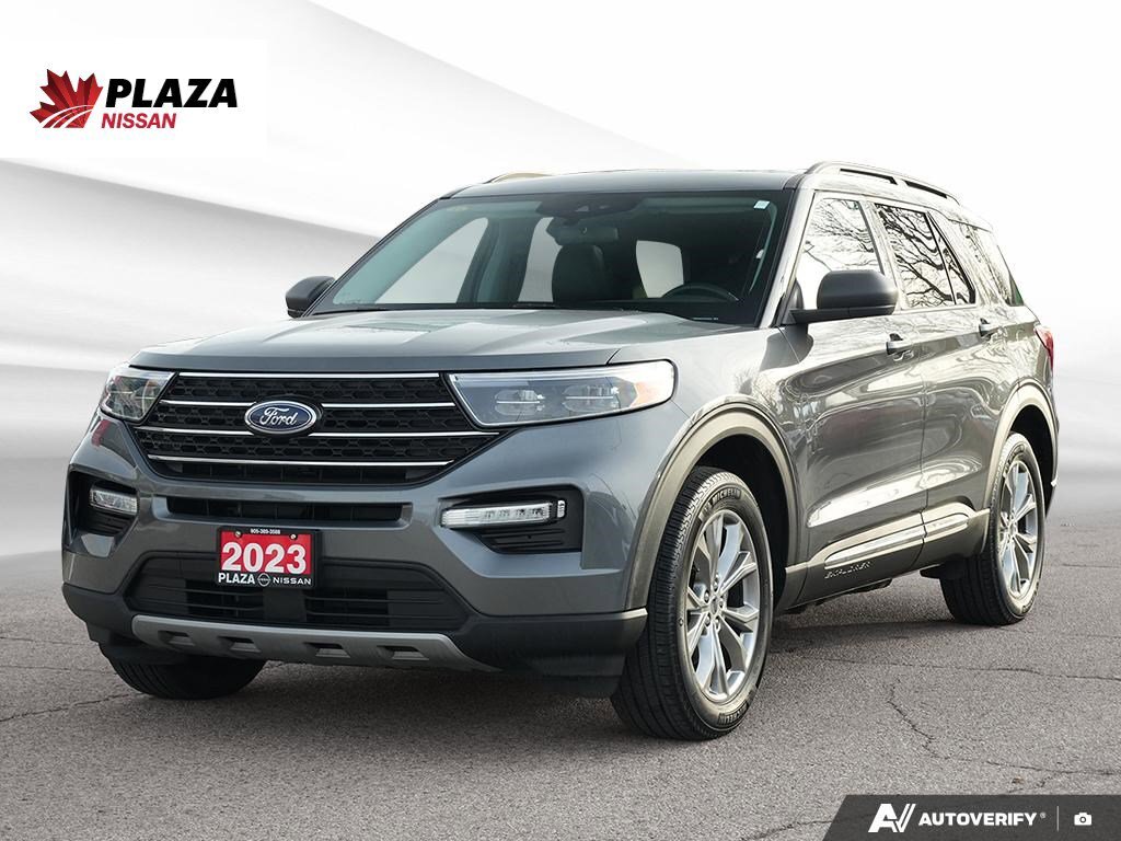 2023 Ford Explorer XLT | Pano Sunroof | Winter Tires | Captains Seats