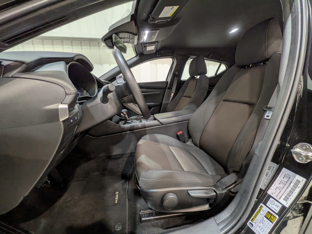 Mazda Mazda3 Sport 2024