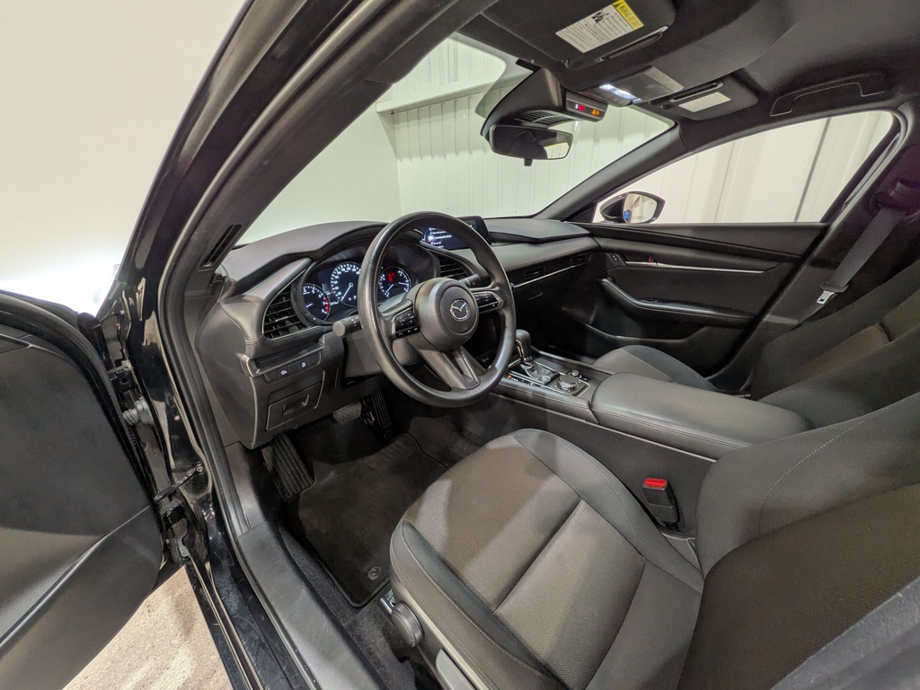 Mazda Mazda3 Sport 2024