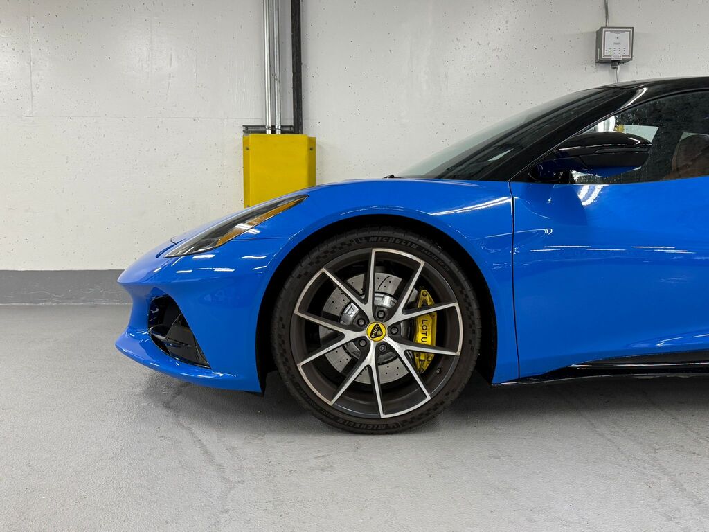 2024 Lotus Emira V6 First Edition, 温哥华, 全款车