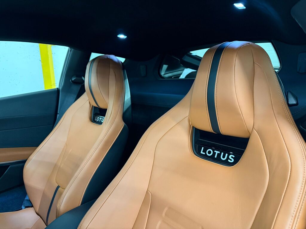 2024 Lotus Emira V6 First Edition, 温哥华, 全款车