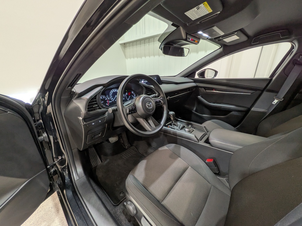 Mazda Mazda3 Sport 2024