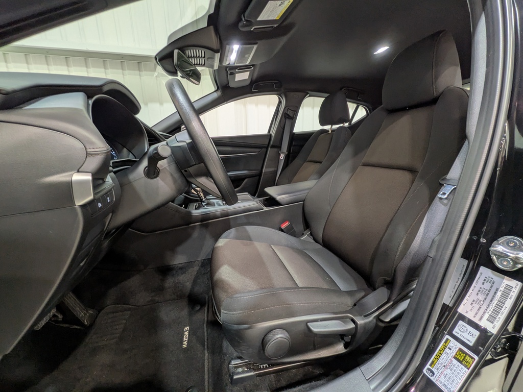 Mazda Mazda3 Sport 2024