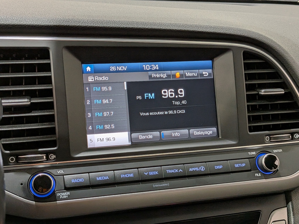 Hyundai Elantra 2018