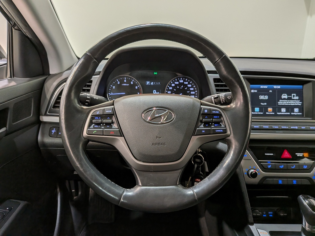 Hyundai Elantra 2018