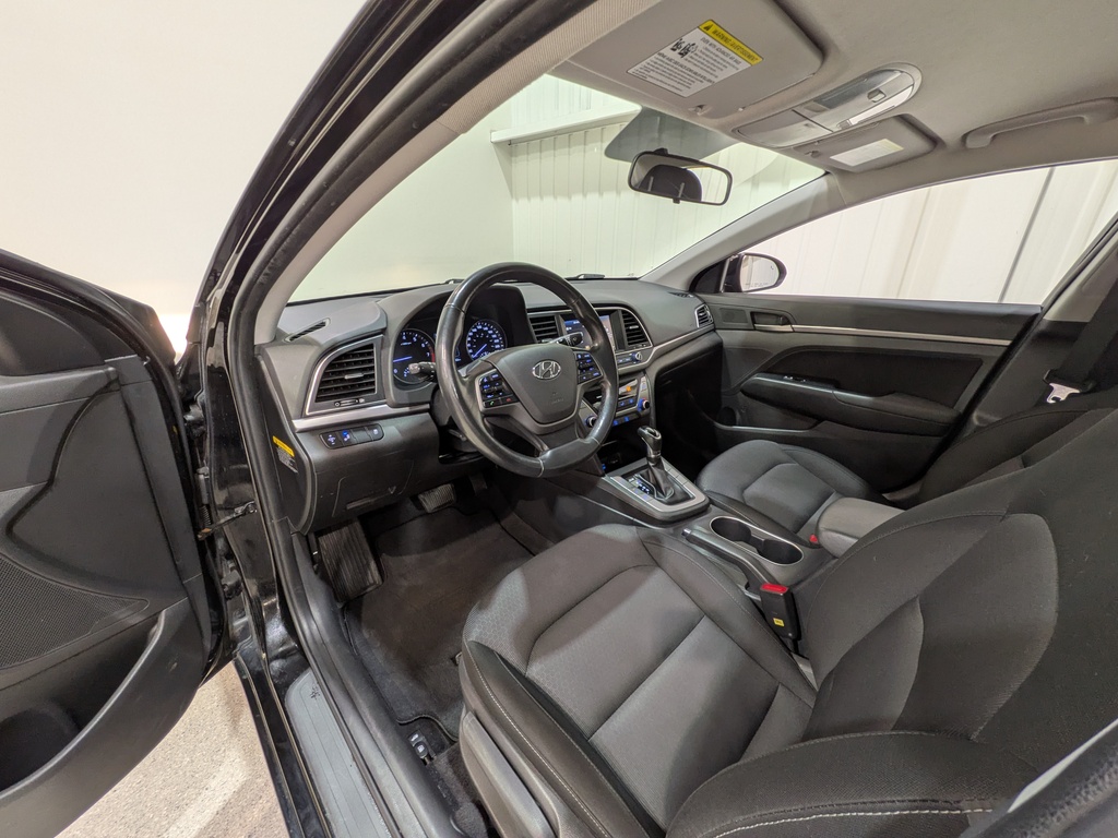 Hyundai Elantra 2018