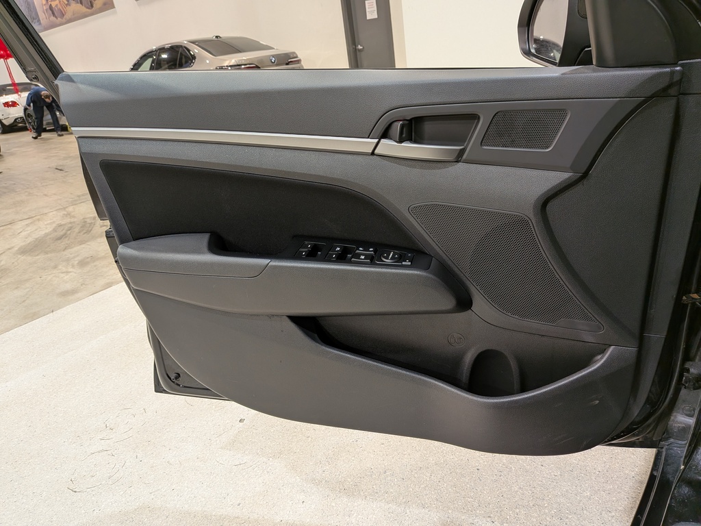 Hyundai Elantra 2018