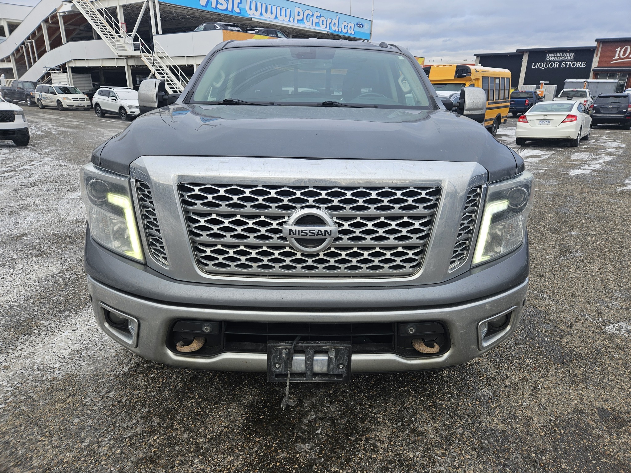 2017 Nissan Titan