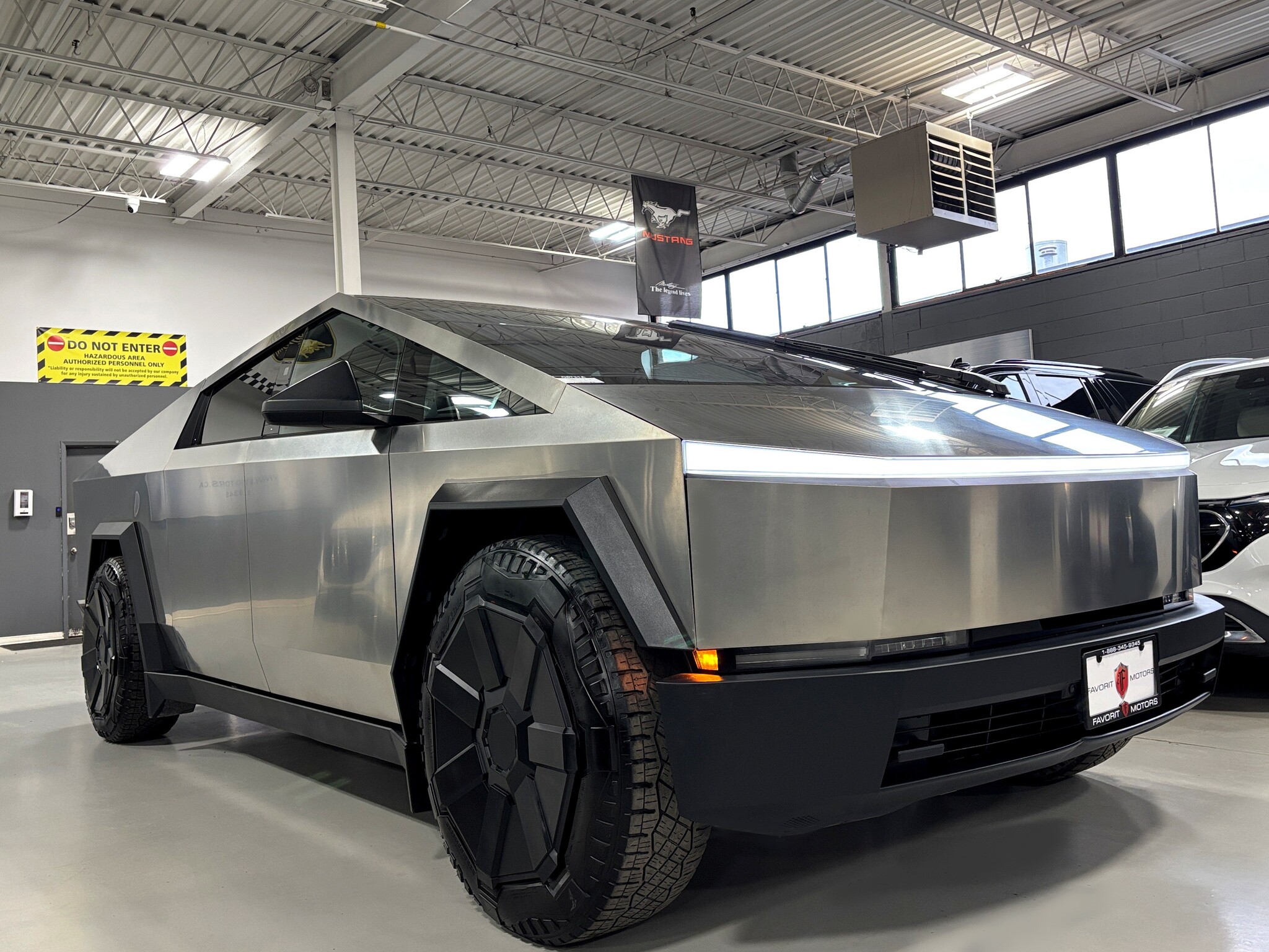 2024 Tesla Cybertruck