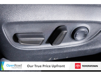 used 2022 Toyota Highlander car, priced at $42,498