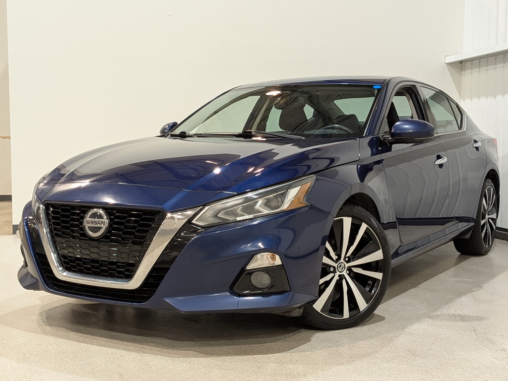 Nissan Altima 2021