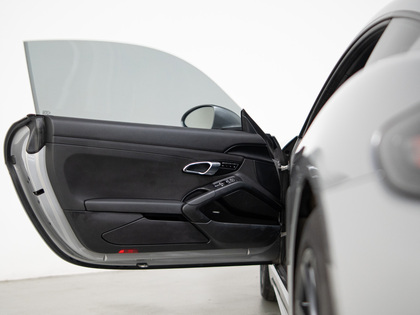 used 2020 Porsche 718 Cayman car, priced at $67,900