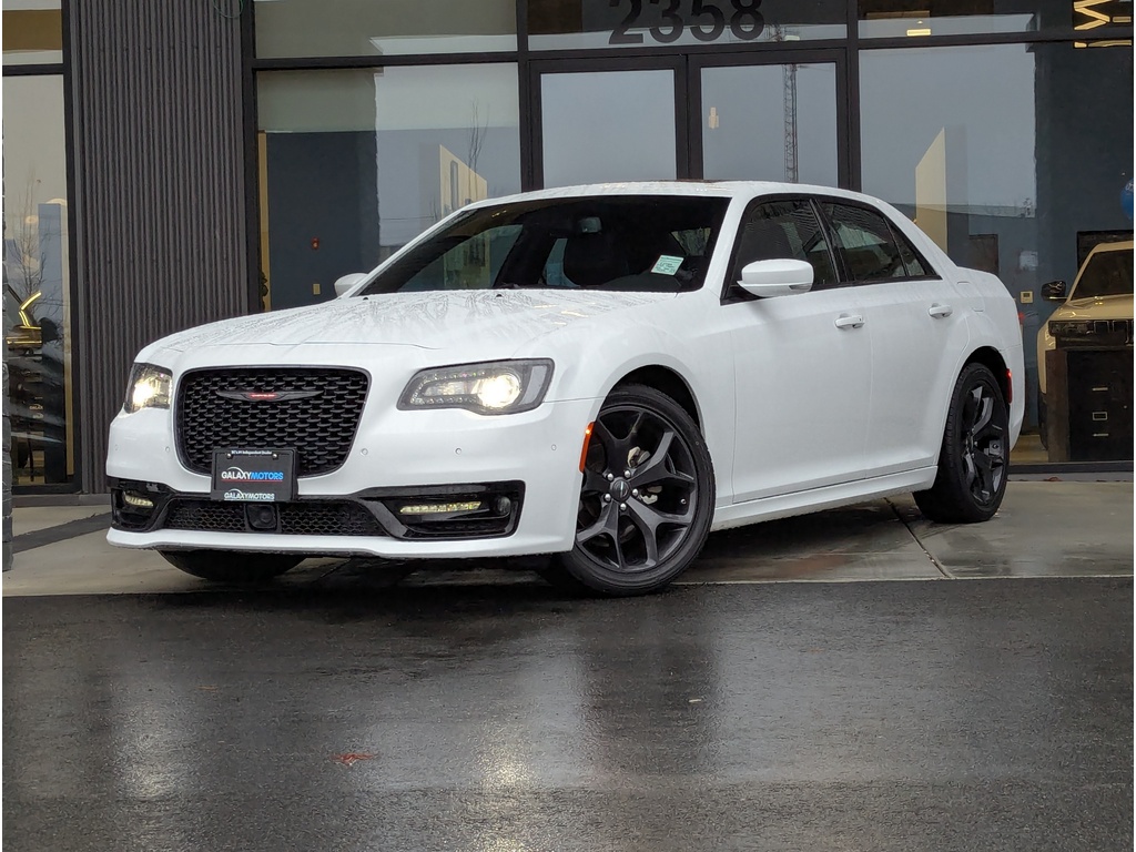 2023 Chrysler 300
