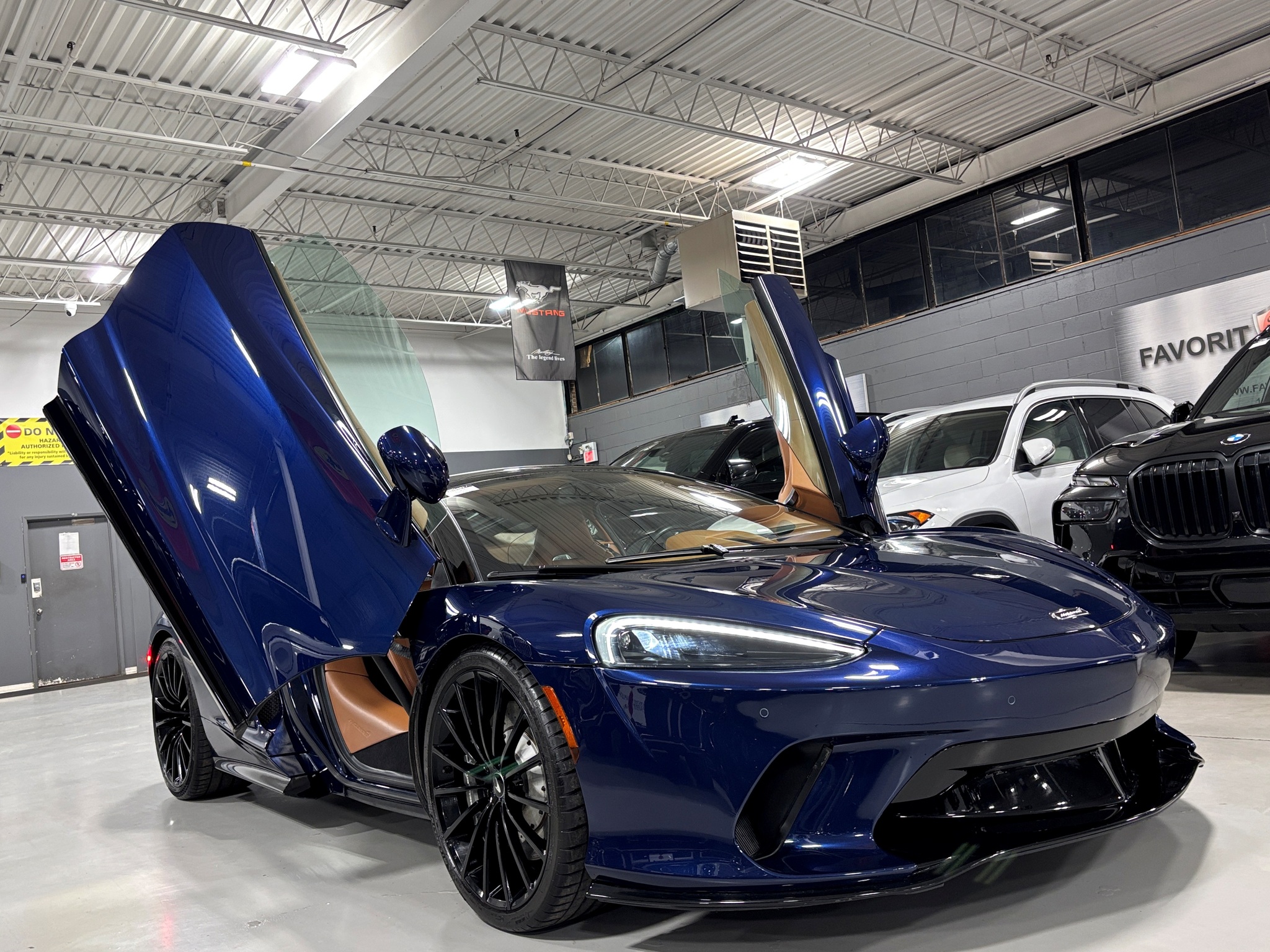 2020 McLaren GT