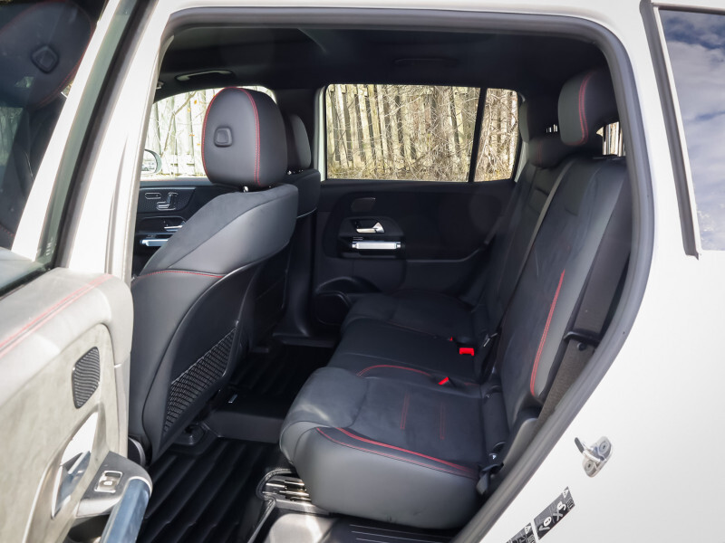 2025 Mercedes-Benz EQB - Gallery image 8