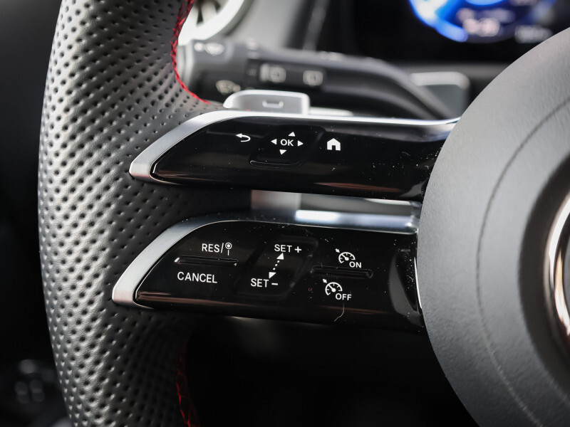 2025 Mercedes-Benz EQB - Gallery image 16