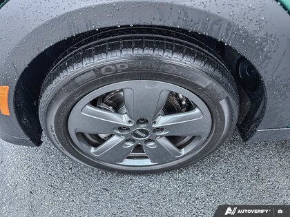 used 2023 MINI 5 Door car, priced at $31,299