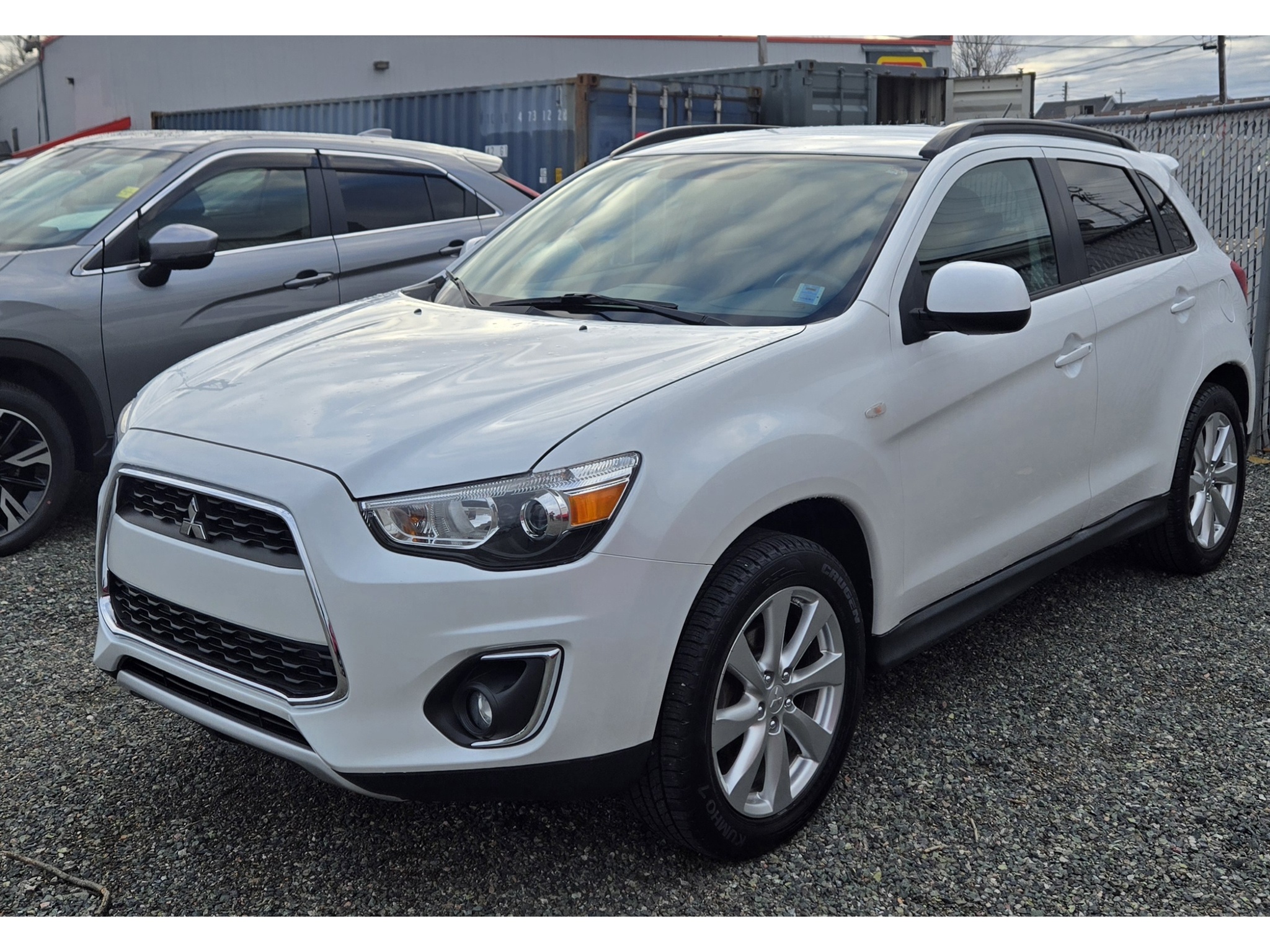 2015 Mitsubishi RVR