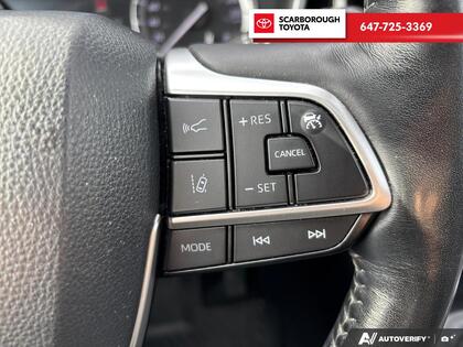 used 2022 Toyota Highlander car, priced at $41,495