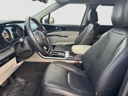 used 2024 Kia Carnival car, priced at $45,095