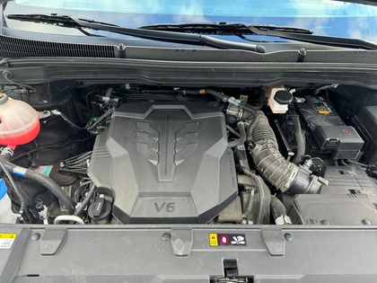 used 2024 Kia Carnival car, priced at $45,095