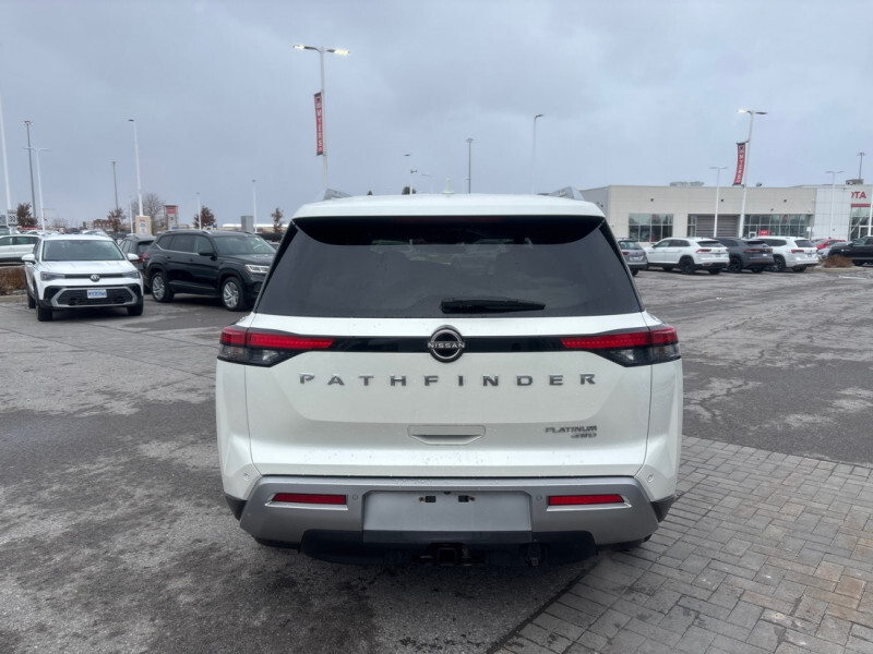 2023 Nissan Pathfinder - Gallery image 3