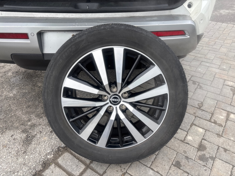 2023 Nissan Pathfinder - Gallery image 6