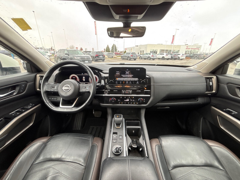 2023 Nissan Pathfinder - Gallery image 15