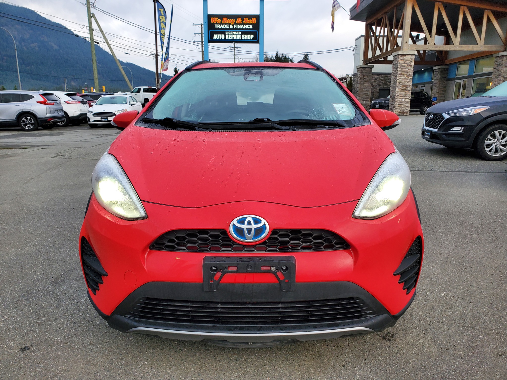2018 Toyota Prius c