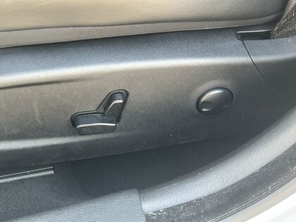 used 2023 Chrysler 300 car, priced at $27,200