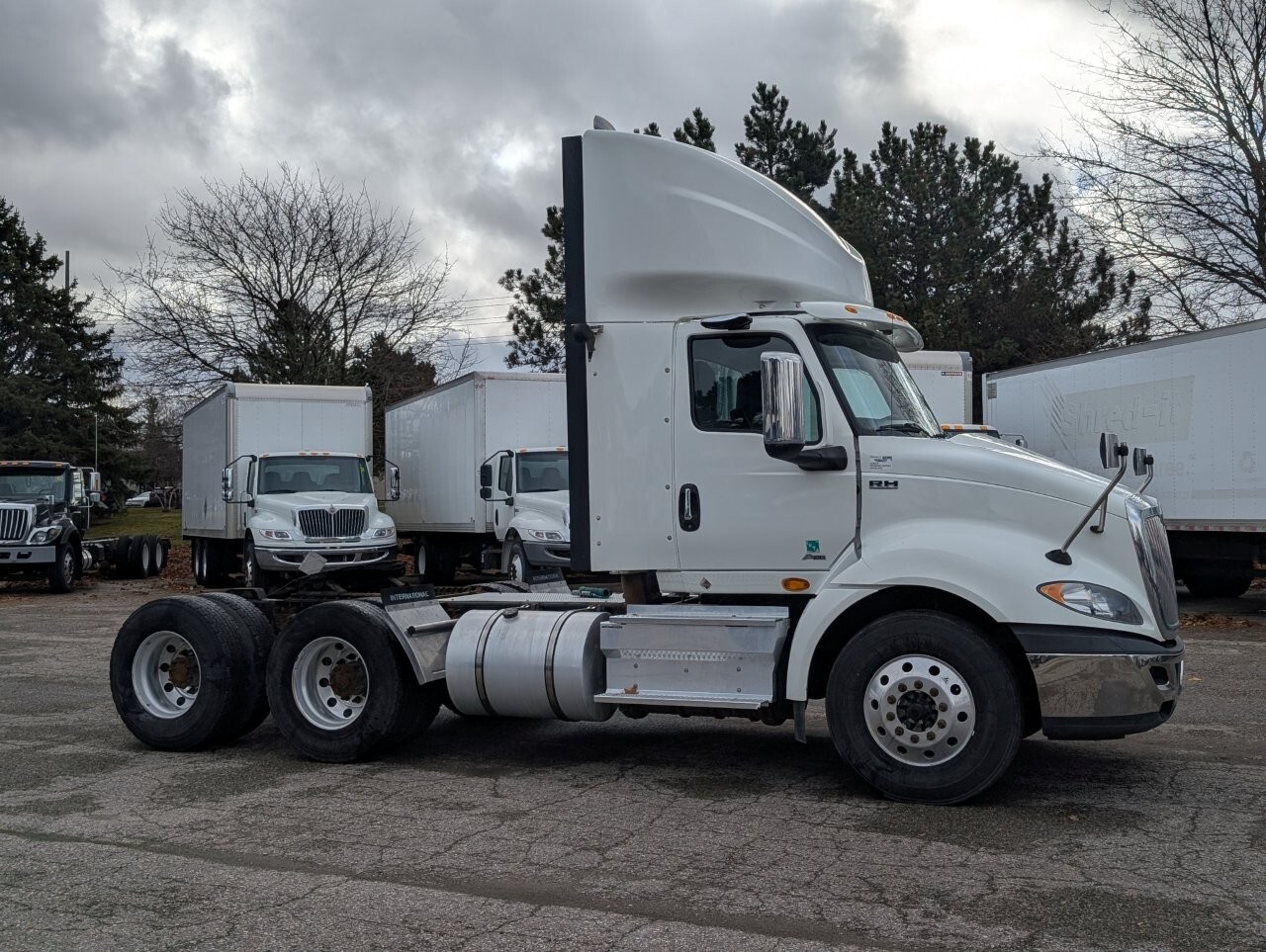 2020 International RH613