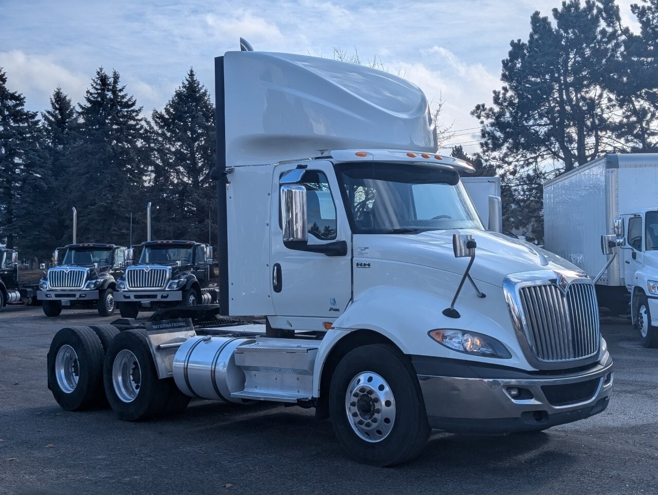 2020 International RH613