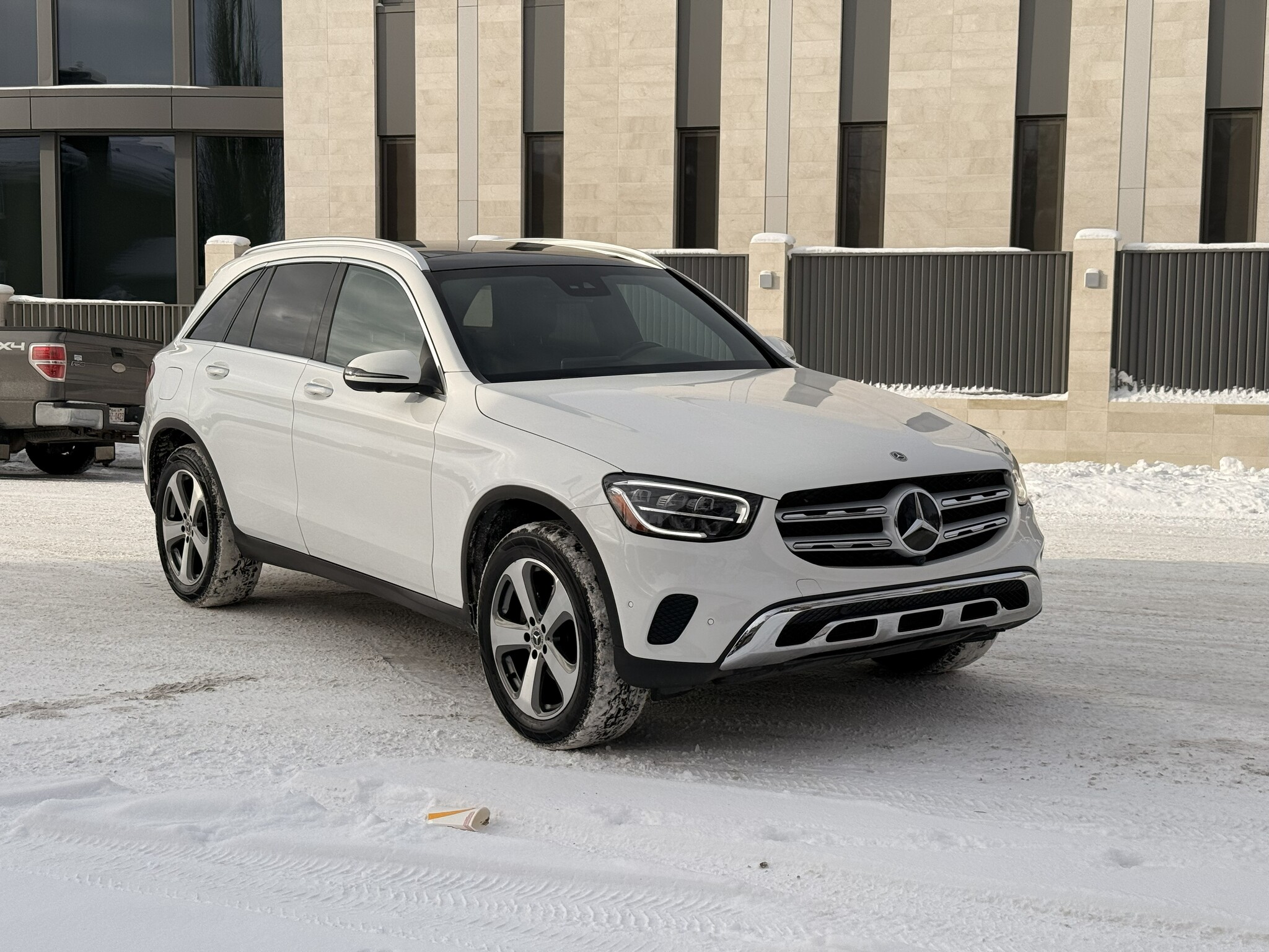 2022 Mercedes-Benz GLC