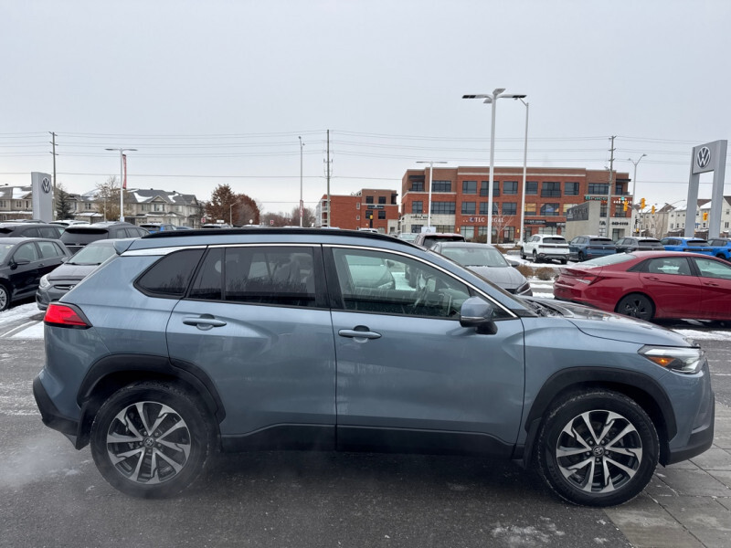 2024 Toyota Corolla Cross - Gallery image 4