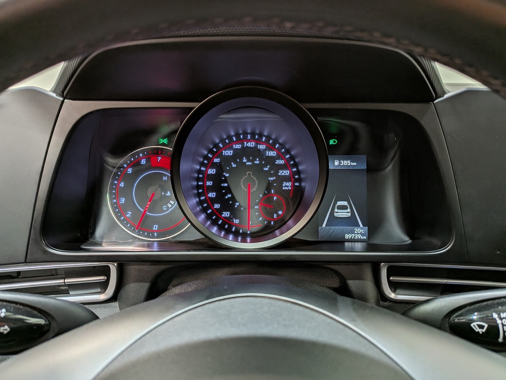 Hyundai Elantra 2022