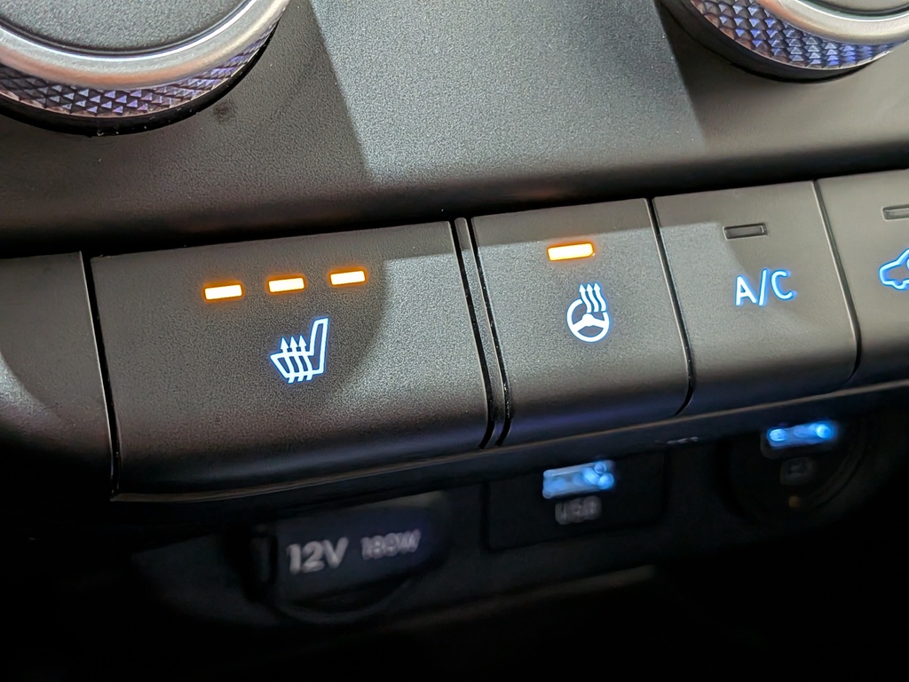 Hyundai Elantra 2022